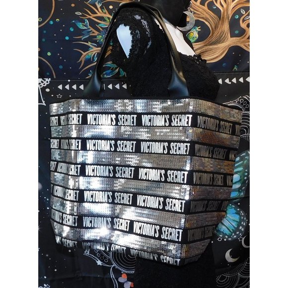 Victoria's Secret Handbags - Victoria's Secret Black And Silver Sequin Tote With Wristlet